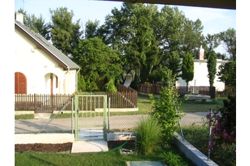 Slovaquie Privát Moča, Extérieur